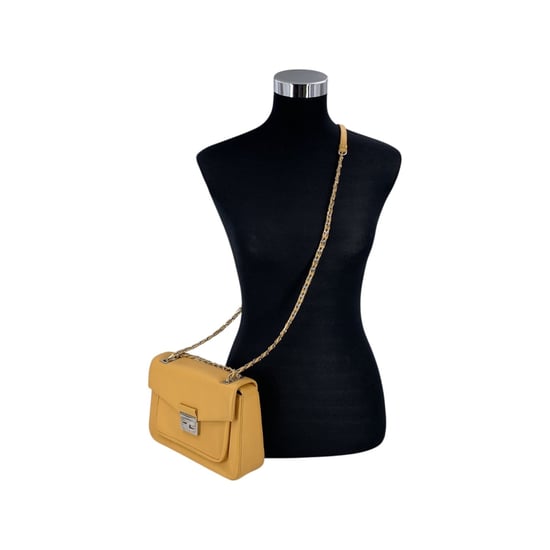 Fendi Leather Shoulder Bag Baguette - Image 2