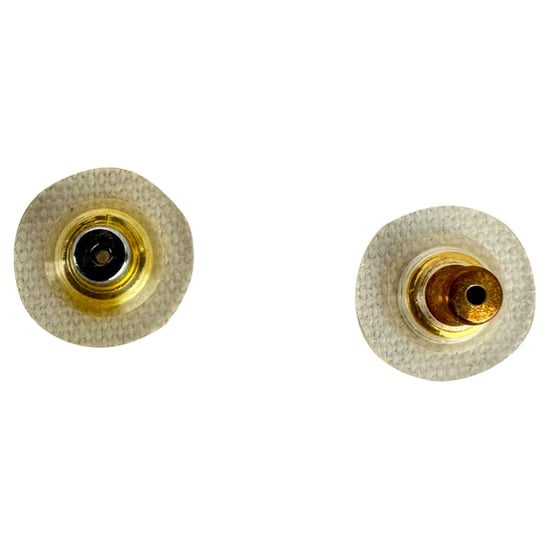 Chanel 2008 UK Flag Bus Union Jack CC Earrings in Silver Metal - Image 5