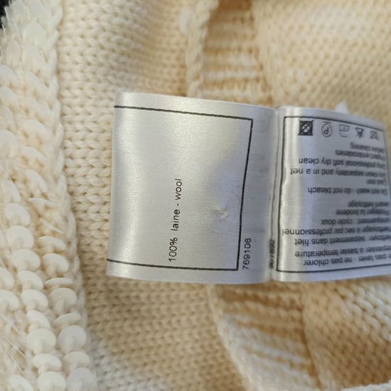 Chanel Knitted Sequin-Embellished Cardigan in Cream Wool - Image 6