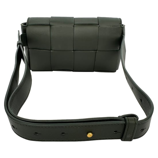 Bottega Veneta Intrecciato Kassettväska i grönt läder - Image 4