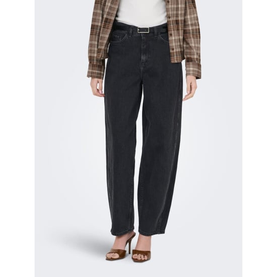 Only 153917 suzie - Image 2