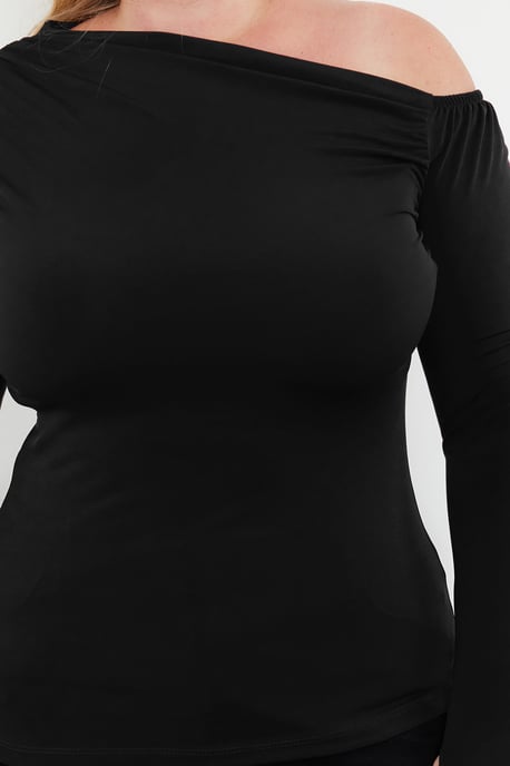 Trendyol Curve Dam Svart Enfärgad Lång Figursydd Plus size Blusar - Image 3