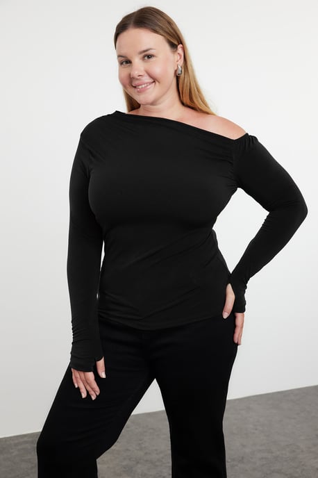 Trendyol Curve Dam Svart Enfärgad Lång Figursydd Plus size Blusar - Image 6