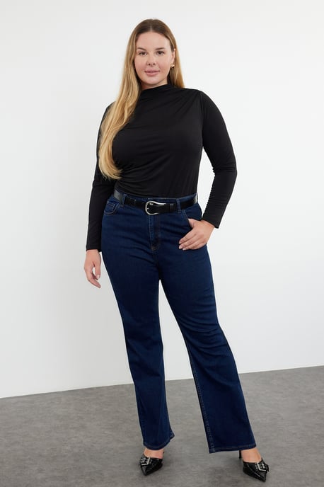 Trendyol Curve Dam Svart Enfärgad Lång Figursydd Plus size Blusar - Image 6