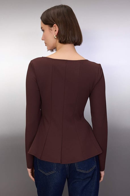TRENDYOLMİLLA Dames Bruin Effen Lang Peplum Blouses - Image 3