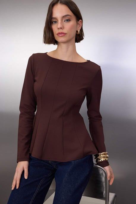 TRENDYOLMİLLA Dames Bruin Effen Lang Peplum Blouses - Image 4