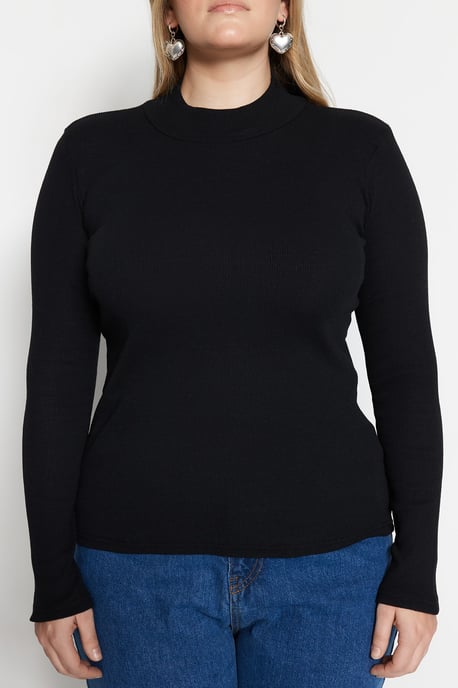 Trendyol Curve Dam Svart Enfärgad Lång Figursydd Plus size Blusar - Image 2