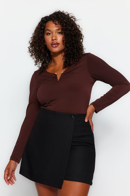 Trendyol Curve Dam Brun Enfärgad Lång Figursydd Plus size Blusar - Image 2
