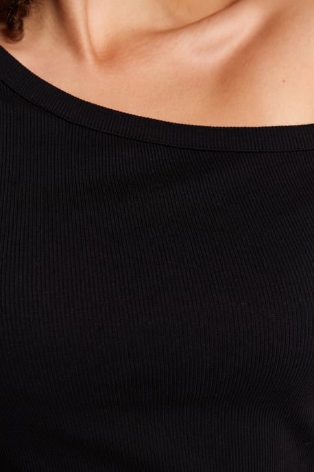 Trendyol Curve Dam Svart Enfärgad Lång Figursydd Plus size Blusar - Image 3