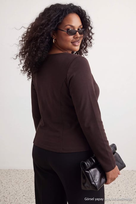Trendyol Curve Dam Brun Enfärgad Lång Figursydd Plus size Blusar - Image 3