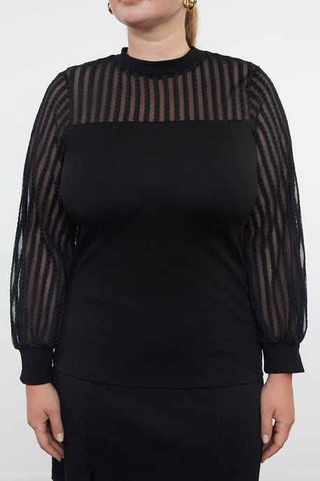 Trendyol Curve Dam Svart Enfärgad Lång Figursydd Plus size Blusar - Image 4