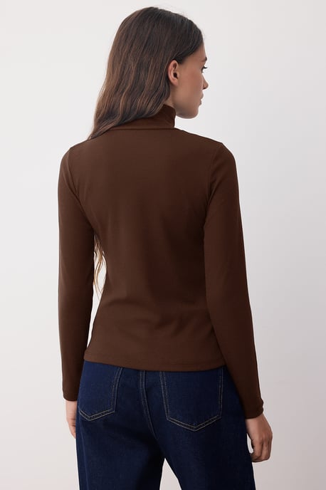 TRENDYOLMİLLA Dames Bruin Effen Lang Getailleerd Blouses - Image 3