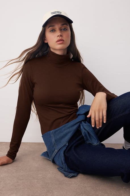 TRENDYOLMİLLA Dames Bruin Effen Lang Getailleerd Blouses - Image 6