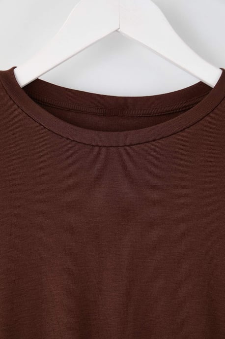 Trendyol Curve Dam Brun Enfärgad Lång Figursydd Plus size Blusar - Image 5
