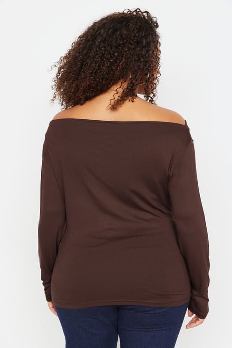 Trendyol Curve Dam Brun Enfärgad Lång Regular fit Plus size Blusar - Image 4