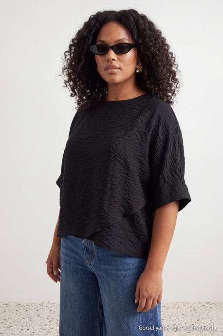 Trendyol Curve Dam Svart Enfärgad Lång Oversize Plus size Blusar - Image 1