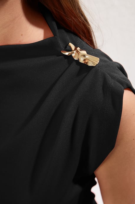 TRENDYOLMİLLA Dames Zwart Effen Mouwloos Getailleerd Blouses - Image 3