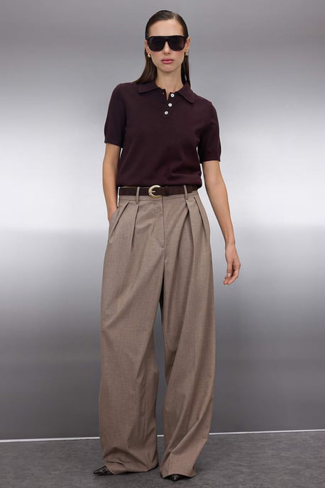 TRENDYOLMİLLA Dames Bruin Effen Kort Regular fit Blouses - Image 6