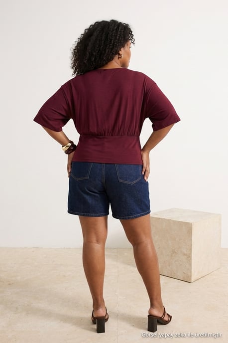 Trendyol Curve Dam Lila Randig Kort Regular fit Plus size Blusar - Image 3