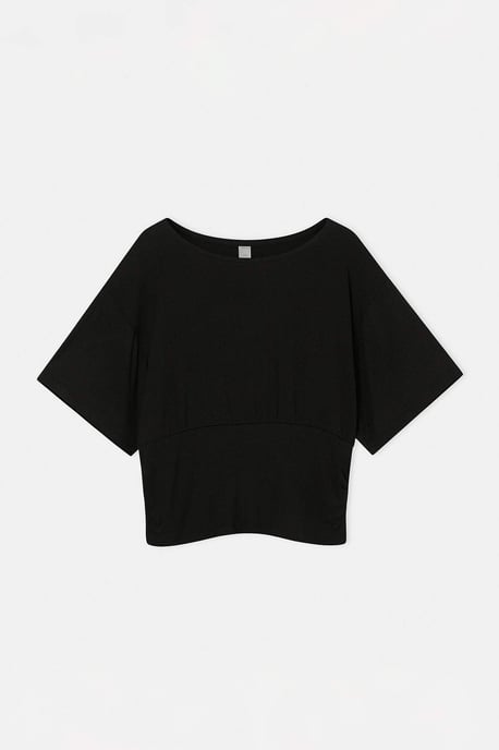 Trendyol Curve Dam Svart Randig Kort Regular fit Plus size Blusar - Image 3