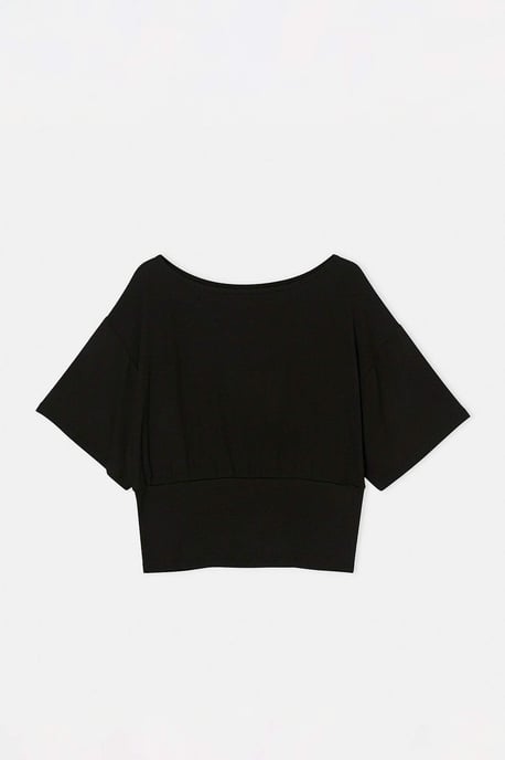 Trendyol Curve Dam Svart Randig Kort Regular fit Plus size Blusar - Image 5