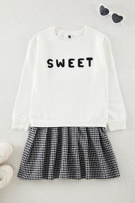 TRENDYOLKIDS Flickor Ecru Slogan Midi Lång Casual Rak Klänningar - Image 2