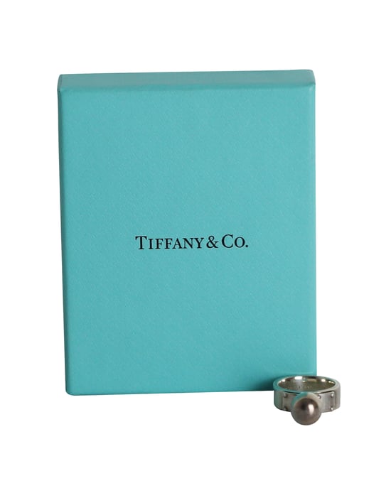 Tiffany & Co Ball Dangle Ring in Silver Metal - Image 6