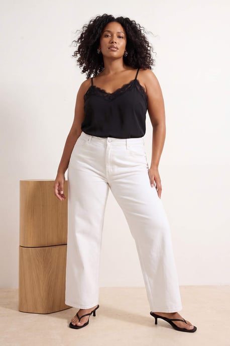 Trendyol Curve Dam Svart Enfärgad Ärmlös Figursydd Plus size Blusar - Image 6