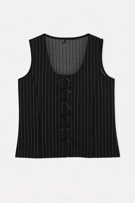 Trendyol Curve Dam Svart Randig Ärmlös Figursydd Plus size Blusar - Image 3