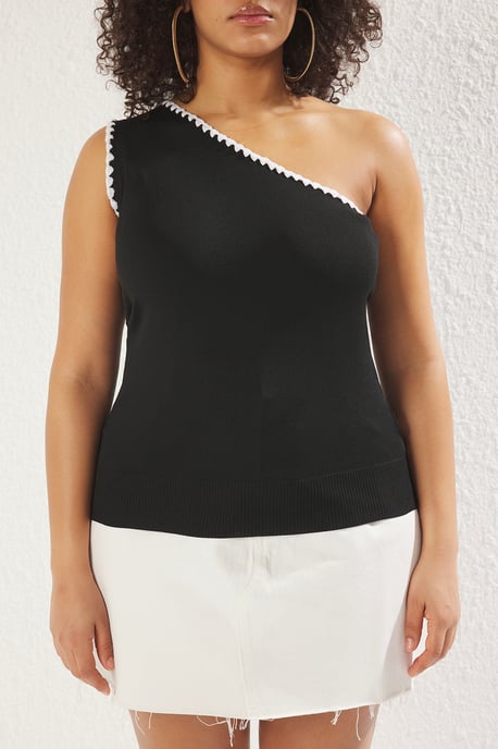 Trendyol Curve Dam Svart Färgblock Ärmlös Figursydd Plus size Blusar - Image 2
