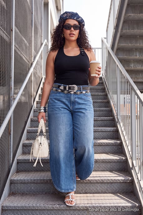 Trendyol Curve Dam Svart Enfärgad Ärmlös Figursydd Plus size Blusar - Image 2