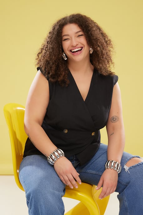Trendyol Curve Dam Svart Enfärgad Ärmlös Regular fit Plus size Blusar - Image 5