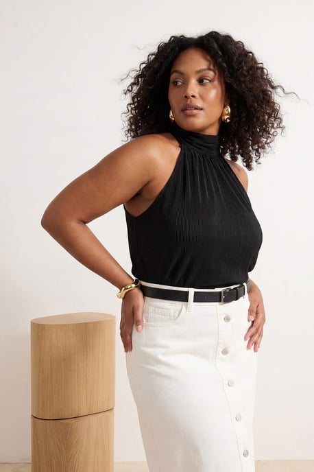 Trendyol Curve Dam Svart Enfärgad Ärmlös Regular fit Plus size Blusar - Image 2