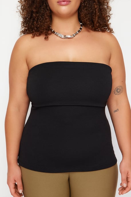 Trendyol Curve Dam Svart Enfärgad Ärmlös Figursydd Plus size Blusar - Image 3