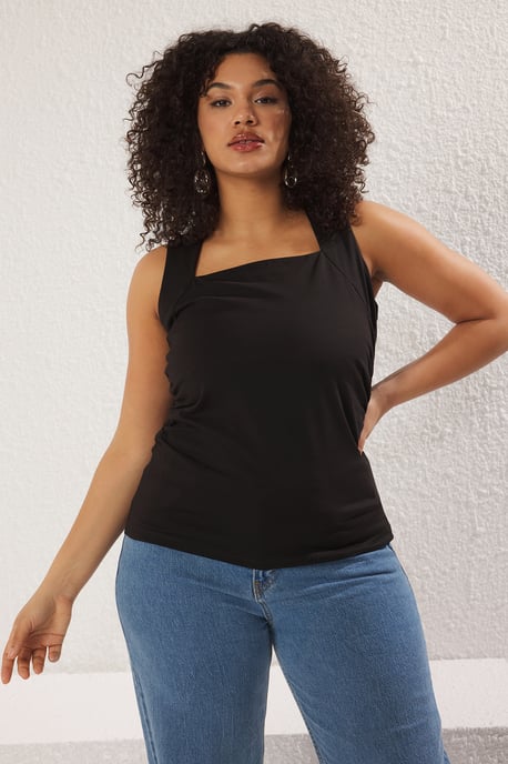 Trendyol Curve Dam Svart Enfärgad Ärmlös Figursydd Plus size Blusar - Image 6