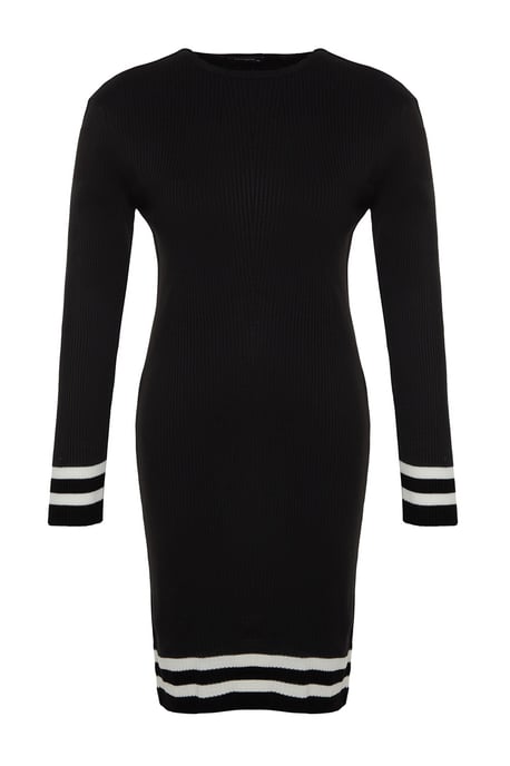 Trendyol Curve Dam Svart Randig Kort / Mini Lång Casual Bodycon Plus size Klänning - Image 5