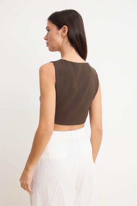 TRENDYOLMİLLA Dames Bruin Effen Mouwloos Getailleerd Blouses - Image 3