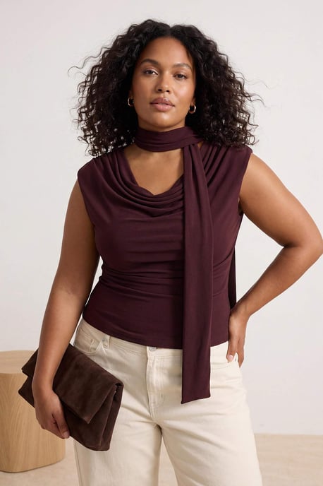 Trendyol Curve Dam Brun Enfärgad Ärmlös Figursydd Plus size Blusar - Image 2