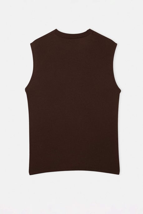 Trendyol Curve Dam Brun Enfärgad Ärmlös Figursydd Plus size Blusar - Image 5
