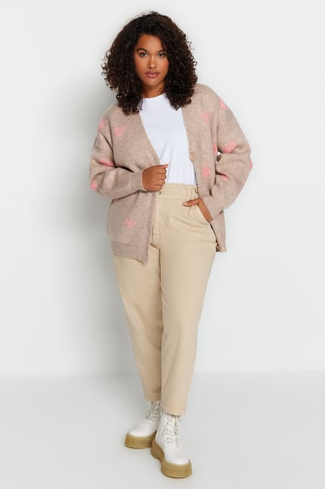 Trendyol Curve Dam Ecru Hjärtan Lång Relaxed fit Plus size Koftor - Image 6
