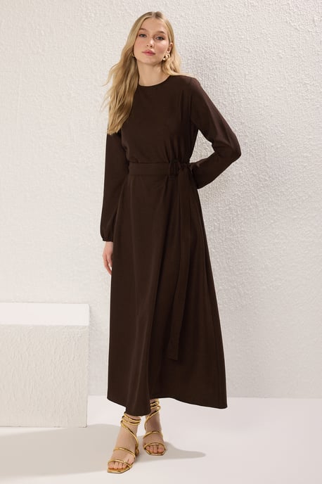Trendyol Modest Dames Bruin Effen Maxi Lang Casual Skater Modest Jurken - Image 4