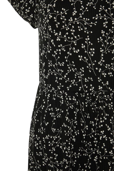 Trendyol Curve Dames Zwart Bloemen Maxi Kort Stijlvol/Avond A-lijn Grote maten Jurk - Image 5