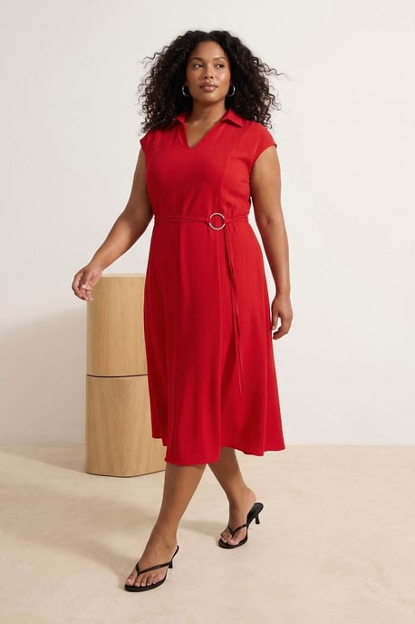 Trendyol Curve Dam Röd Enfärgad Maxi Ärmlös Casual Rak Plus size Klänning - Image 6