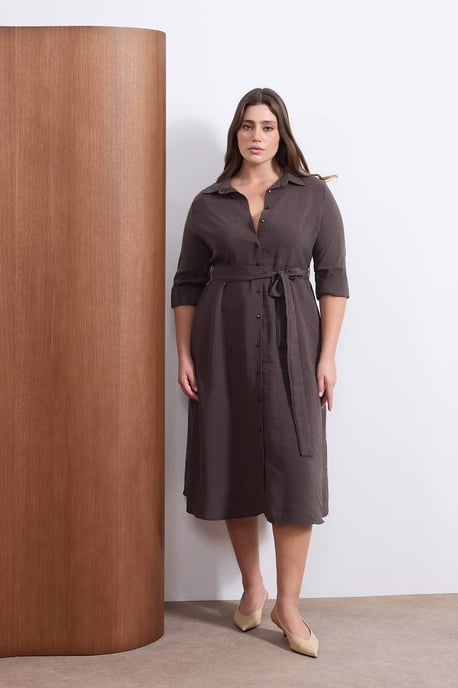 Trendyol Curve Dam Brun Enfärgad Maxi Lång Casual Rak Plus size Klänning - Image 6