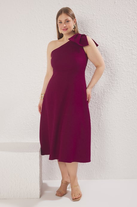 Trendyol Curve Dam Lila Enfärgad Maxi Ärmlös Elegant/Kväll Bodycon Plus size Klänning - Image 1