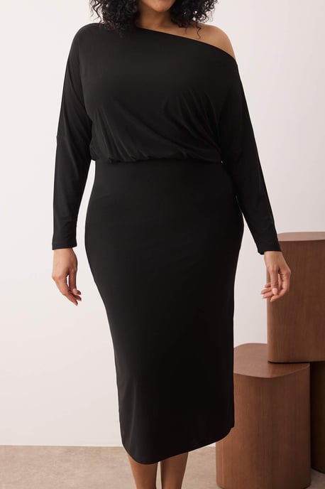 Trendyol Curve Dam Svart Enfärgad Maxi Lång Casual Bodycon Plus size Klänning - Image 2