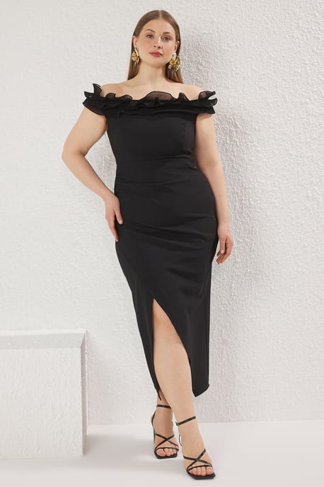 Trendyol Curve Dam Svart Enfärgad Maxi Ärmlös Elegant/Kväll A-linje Plus size Klänning - Image 2