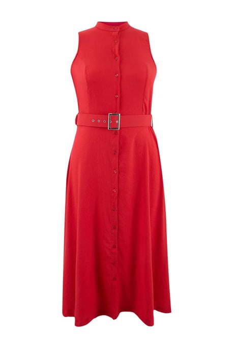 Trendyol Curve Dam Röd Enfärgad Maxi Ärmlös Casual Skjortklänning Plus size Klänning - Image 2