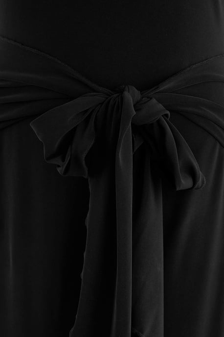 Trendyol Curve Dam Svart Enfärgad Maxi Ärmlös Casual Bodycon Plus size Klänning - Image 4