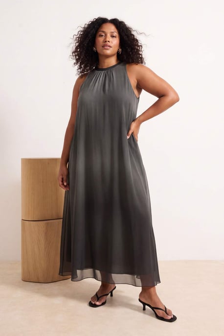 Trendyol Curve Dam Grön Batikmönster Maxi Ärmlös Casual A-linje Plus size Klänning - Image 6